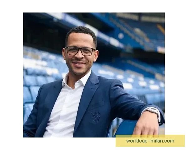 罗塞尼尔称埃斯特旺潜力无限球队挺过艰难十天迎来转机展现韧性与希望 罗塞尼尔称埃斯特旺潜力无限球队挺过艰难十天迎来转机展现韧性与希望